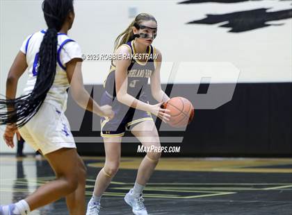 Thumbnail 2 in Tyler @ Highland Park (UIL 5A D1 Area Playoff) photogallery.