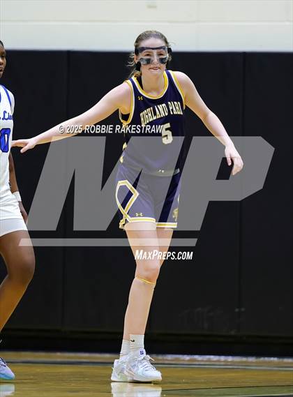 Thumbnail 3 in Tyler @ Highland Park (UIL 5A D1 Area Playoff) photogallery.
