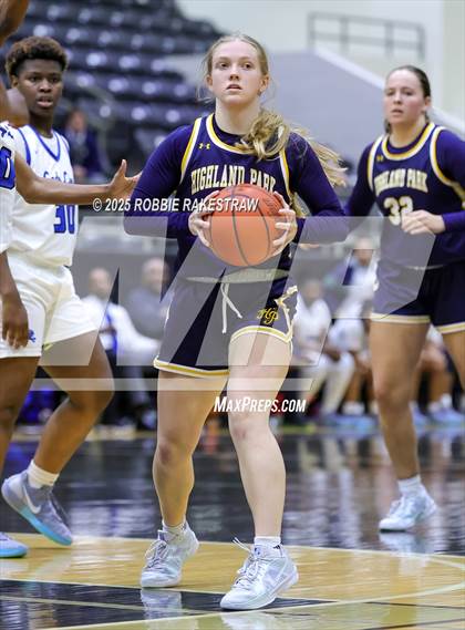 Thumbnail 3 in Tyler @ Highland Park (UIL 5A D1 Area Playoff) photogallery.