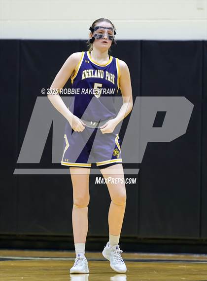 Thumbnail 1 in Tyler @ Highland Park (UIL 5A D1 Area Playoff) photogallery.