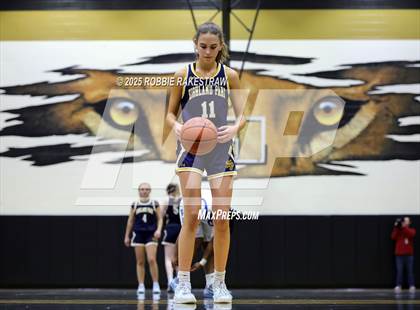 Thumbnail 1 in Tyler @ Highland Park (UIL 5A D1 Area Playoff) photogallery.