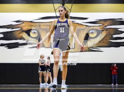 Thumbnail 1 in Tyler @ Highland Park (UIL 5A D1 Area Playoff) photogallery.