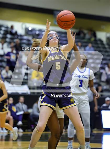 Thumbnail 2 in Tyler @ Highland Park (UIL 5A D1 Area Playoff) photogallery.