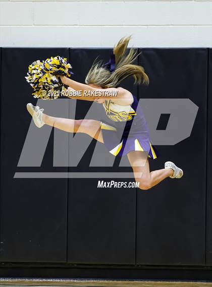 Thumbnail 3 in Tyler @ Highland Park (UIL 5A D1 Area Playoff) photogallery.