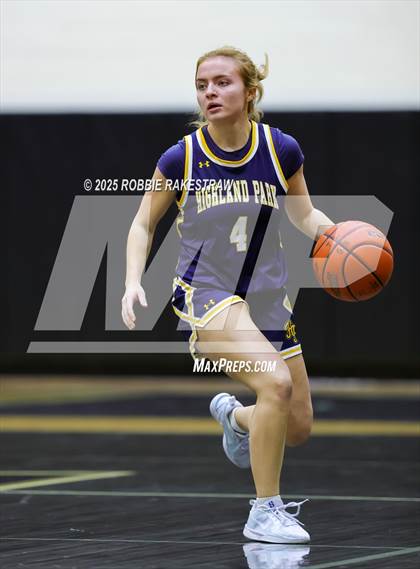 Thumbnail 3 in Tyler @ Highland Park (UIL 5A D1 Area Playoff) photogallery.
