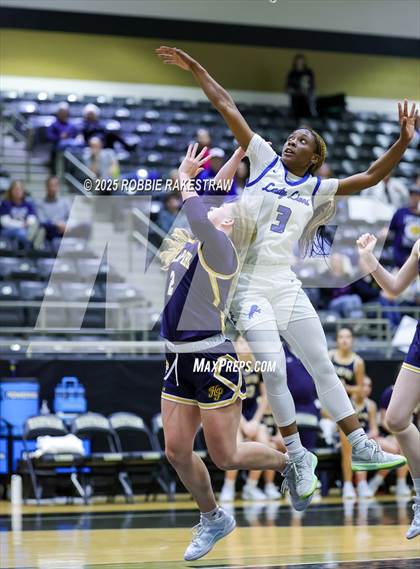 Thumbnail 2 in Tyler @ Highland Park (UIL 5A D1 Area Playoff) photogallery.