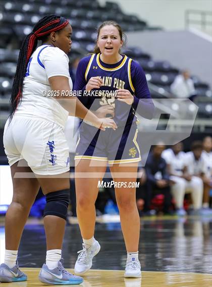 Thumbnail 3 in Tyler @ Highland Park (UIL 5A D1 Area Playoff) photogallery.