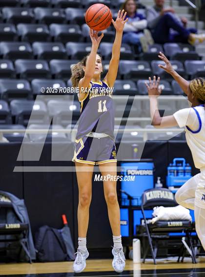 Thumbnail 3 in Tyler @ Highland Park (UIL 5A D1 Area Playoff) photogallery.