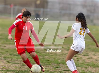 Thumbnail 2 in Venice @ Arvin (CIF D5 Regional Final) photogallery.