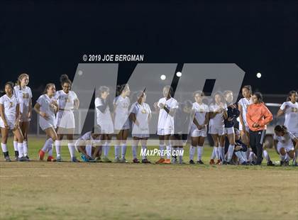Thumbnail 3 in Venice @ Arvin (CIF D5 Regional Final) photogallery.