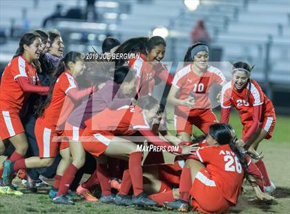 Thumbnail 1 in Venice @ Arvin (CIF D5 Regional Final) photogallery.