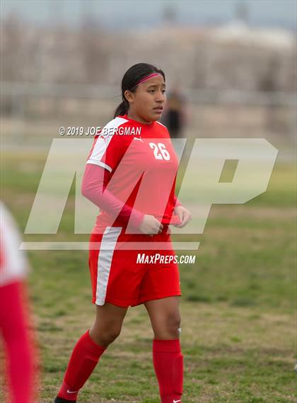 Thumbnail 3 in Venice @ Arvin (CIF D5 Regional Final) photogallery.