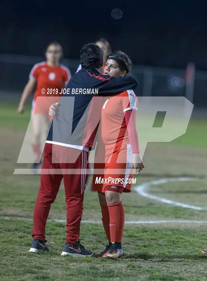 Thumbnail 3 in Venice @ Arvin (CIF D5 Regional Final) photogallery.