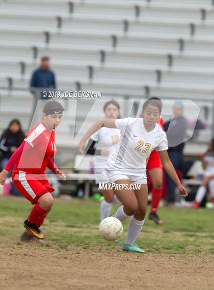 Thumbnail 2 in Venice @ Arvin (CIF D5 Regional Final) photogallery.