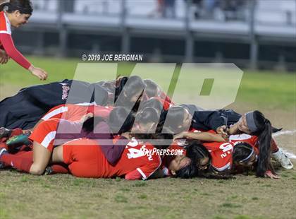 Thumbnail 3 in Venice @ Arvin (CIF D5 Regional Final) photogallery.