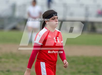Thumbnail 2 in Venice @ Arvin (CIF D5 Regional Final) photogallery.