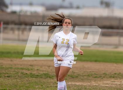 Thumbnail 2 in Venice @ Arvin (CIF D5 Regional Final) photogallery.