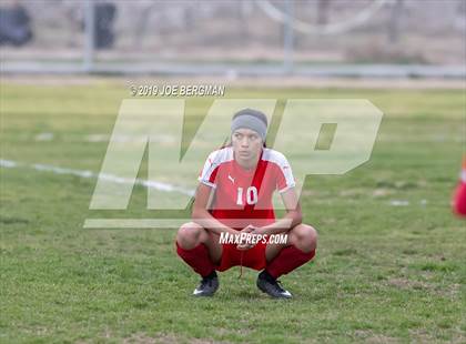 Thumbnail 1 in Venice @ Arvin (CIF D5 Regional Final) photogallery.