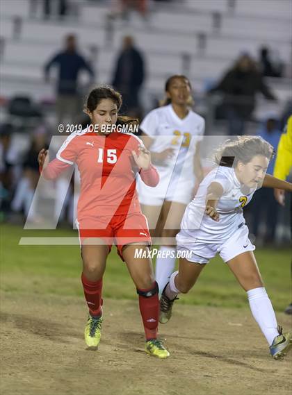 Thumbnail 3 in Venice @ Arvin (CIF D5 Regional Final) photogallery.