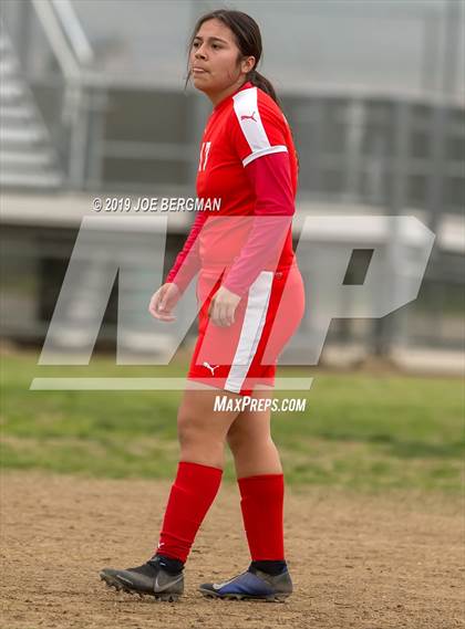 Thumbnail 3 in Venice @ Arvin (CIF D5 Regional Final) photogallery.