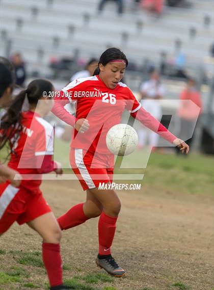 Thumbnail 2 in Venice @ Arvin (CIF D5 Regional Final) photogallery.
