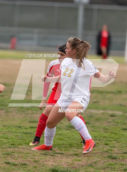 Thumbnail 1 in Venice @ Arvin (CIF D5 Regional Final) photogallery.