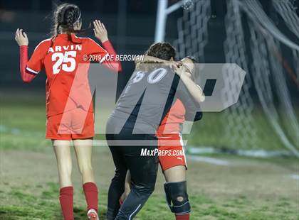 Thumbnail 2 in Venice @ Arvin (CIF D5 Regional Final) photogallery.