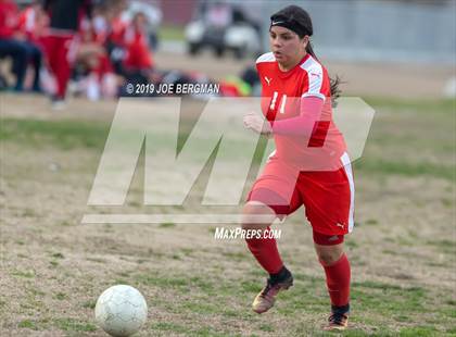 Thumbnail 2 in Venice @ Arvin (CIF D5 Regional Final) photogallery.