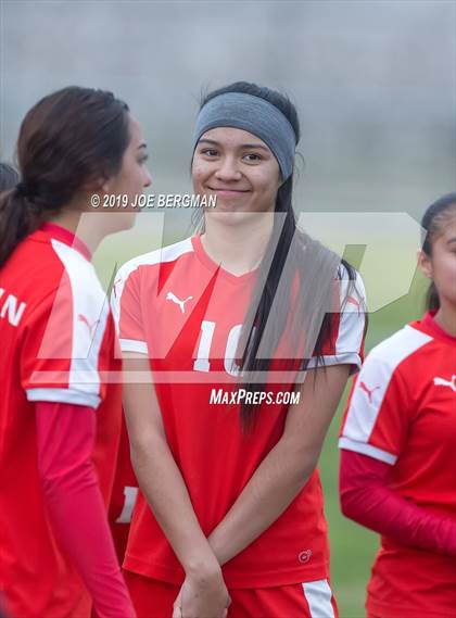 Thumbnail 1 in Venice @ Arvin (CIF D5 Regional Final) photogallery.