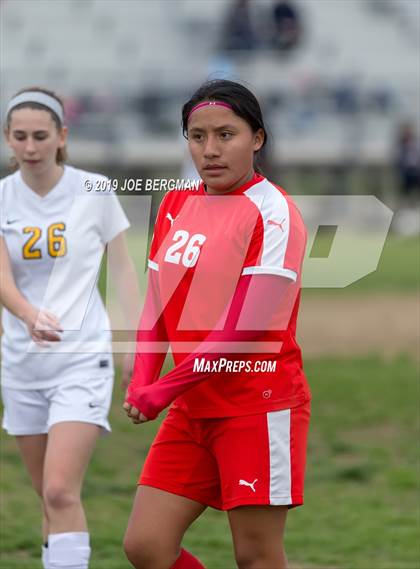 Thumbnail 3 in Venice @ Arvin (CIF D5 Regional Final) photogallery.
