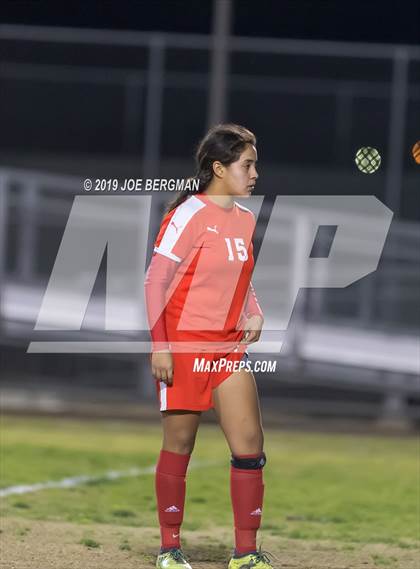Thumbnail 2 in Venice @ Arvin (CIF D5 Regional Final) photogallery.