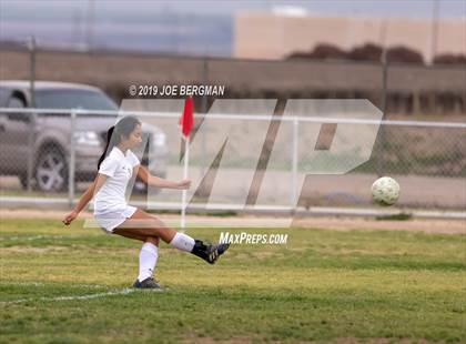 Thumbnail 1 in Venice @ Arvin (CIF D5 Regional Final) photogallery.