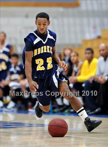 Thumbnail 3 in Inderkum vs Fairfield (Rocklin Holiday Tournament) photogallery.