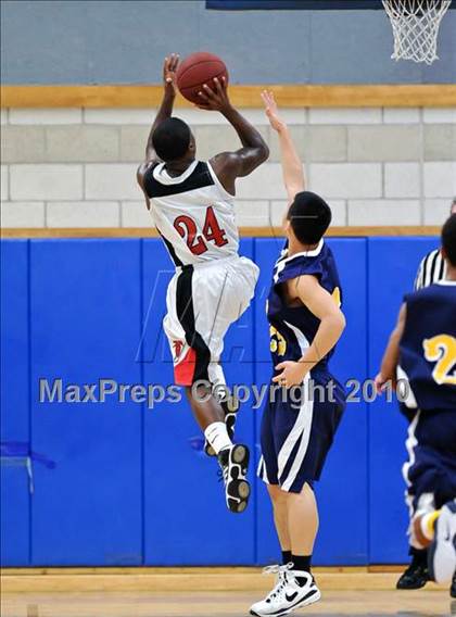 Thumbnail 2 in Inderkum vs Fairfield (Rocklin Holiday Tournament) photogallery.