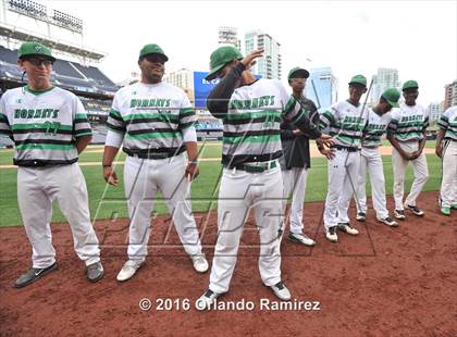 Thumbnail 2 in Lincoln vs El Cajon Valley (Petco Park) photogallery.
