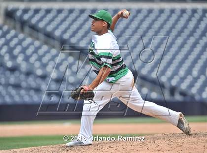 Thumbnail 2 in Lincoln vs El Cajon Valley (Petco Park) photogallery.