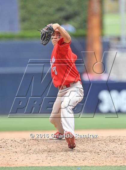 Thumbnail 1 in Lincoln vs El Cajon Valley (Petco Park) photogallery.