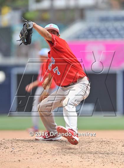 Thumbnail 1 in Lincoln vs El Cajon Valley (Petco Park) photogallery.