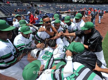 Thumbnail 2 in Lincoln vs El Cajon Valley (Petco Park) photogallery.
