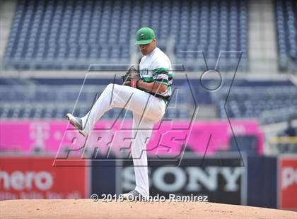 Thumbnail 2 in Lincoln vs El Cajon Valley (Petco Park) photogallery.
