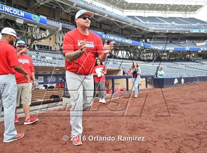 Thumbnail 2 in Lincoln vs El Cajon Valley (Petco Park) photogallery.