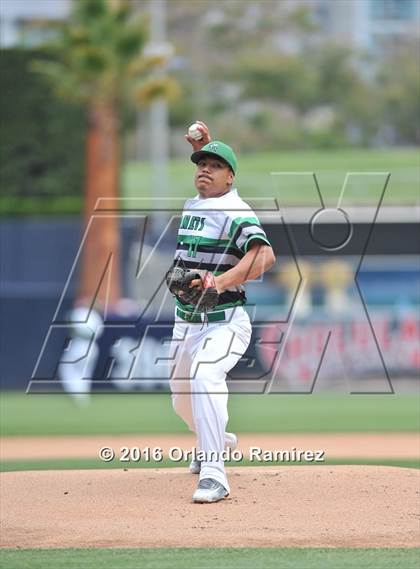 Thumbnail 3 in Lincoln vs El Cajon Valley (Petco Park) photogallery.