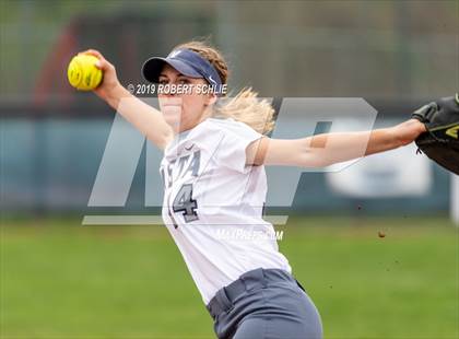 Thumbnail 1 in Ponderosa @ Vista del Lago photogallery.