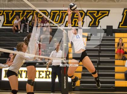 Thumbnail 2 in Westlake @ Newbury Park photogallery.