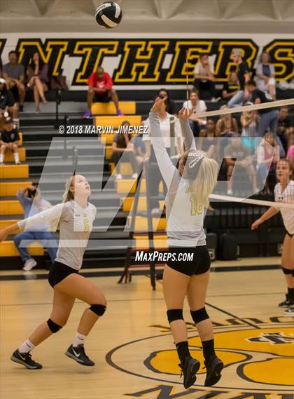 Thumbnail 1 in Westlake @ Newbury Park photogallery.