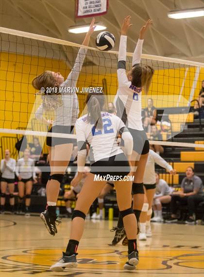 Thumbnail 2 in Westlake @ Newbury Park photogallery.