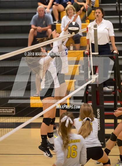 Thumbnail 3 in Westlake @ Newbury Park photogallery.