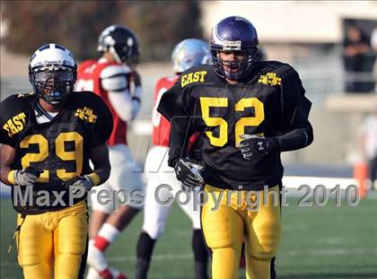 Thumbnail 1 in 605 All-Star Football Classic (East vs. West) photogallery.