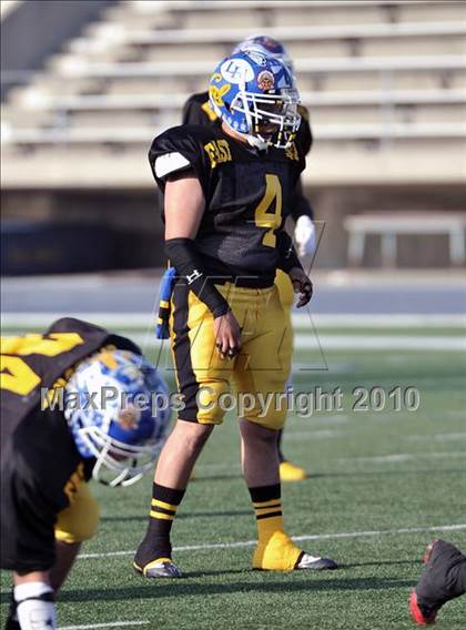 Thumbnail 1 in 605 All-Star Football Classic (East vs. West) photogallery.