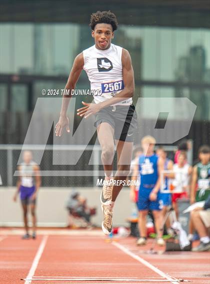 Thumbnail 1 in UIL Boys Track & Field Finals (Day 2) photogallery.